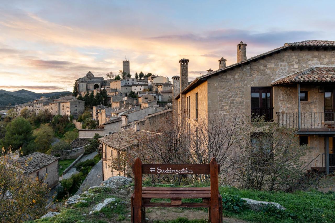 Parador De Sos del Rey Católico Εξωτερικό φωτογραφία