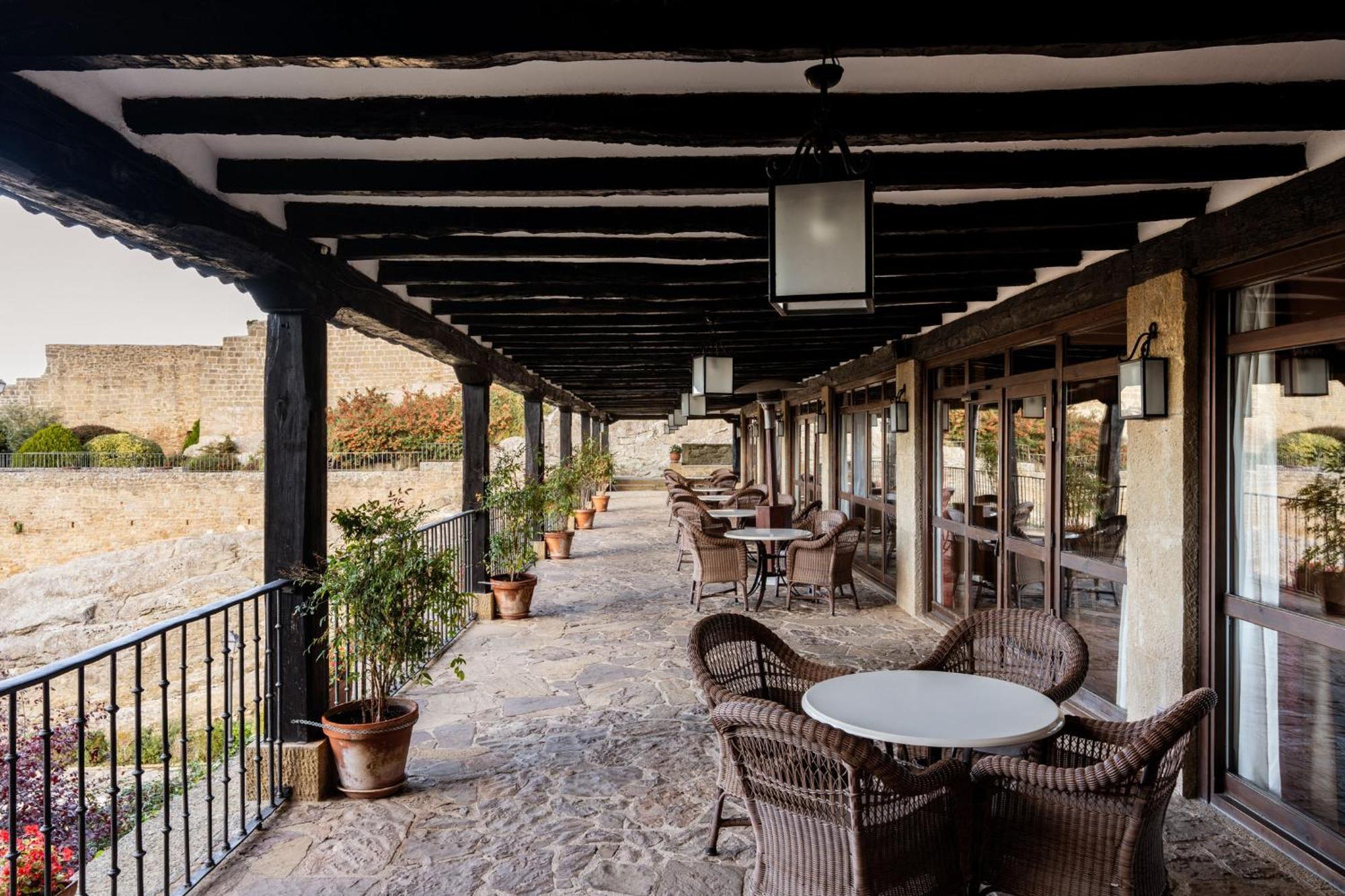 Parador De Sos del Rey Católico Εξωτερικό φωτογραφία