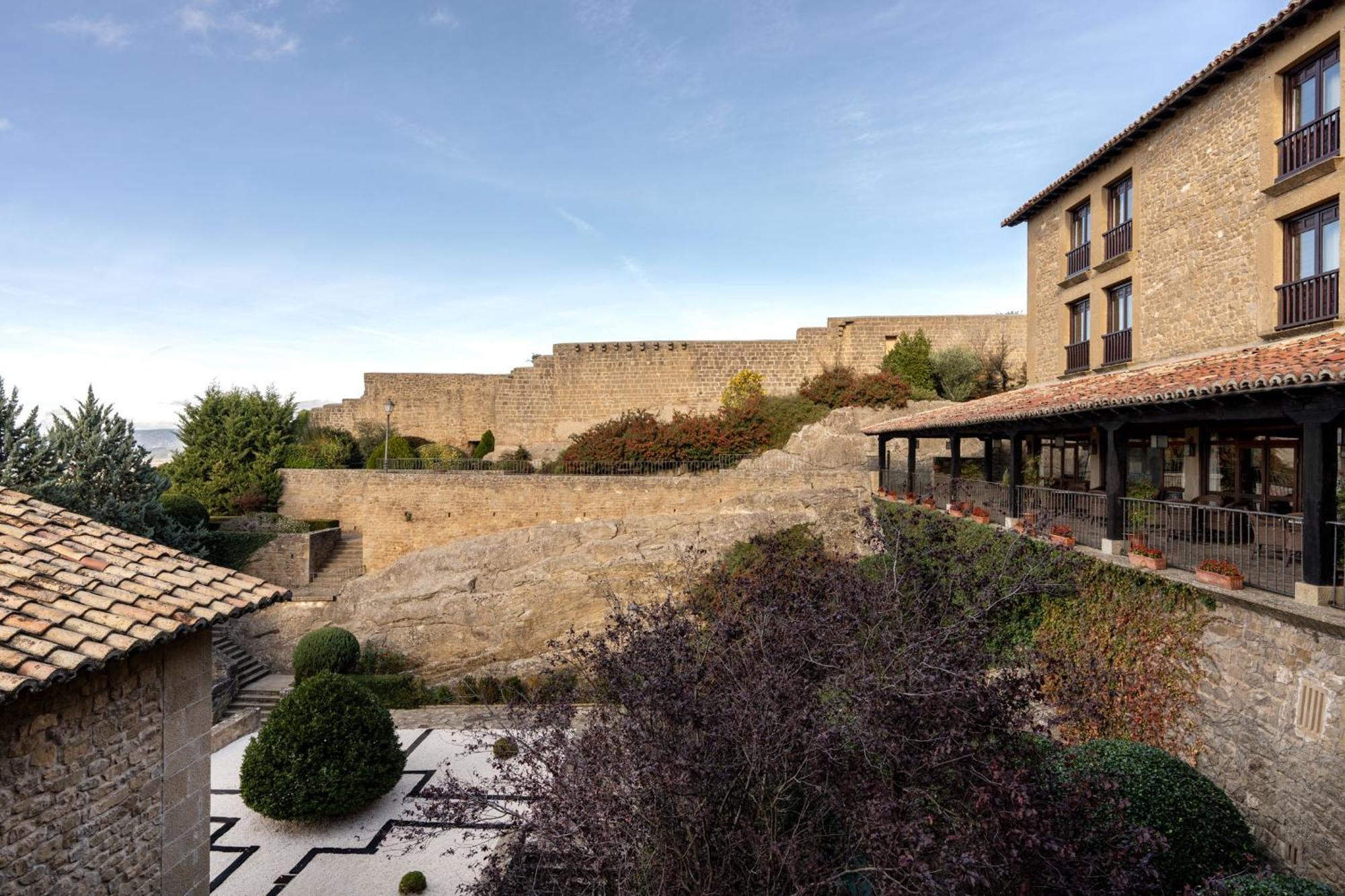 Parador De Sos del Rey Católico Εξωτερικό φωτογραφία