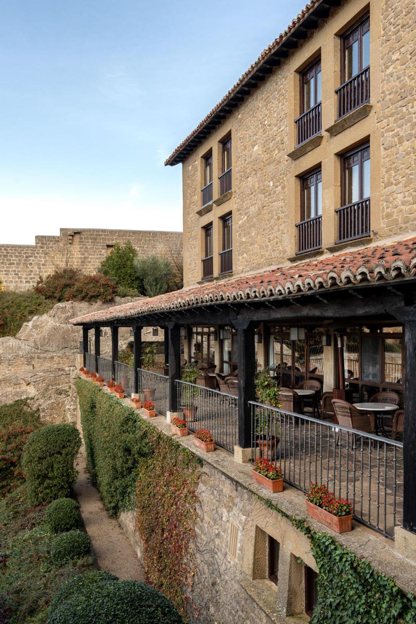 Parador De Sos del Rey Católico Εξωτερικό φωτογραφία