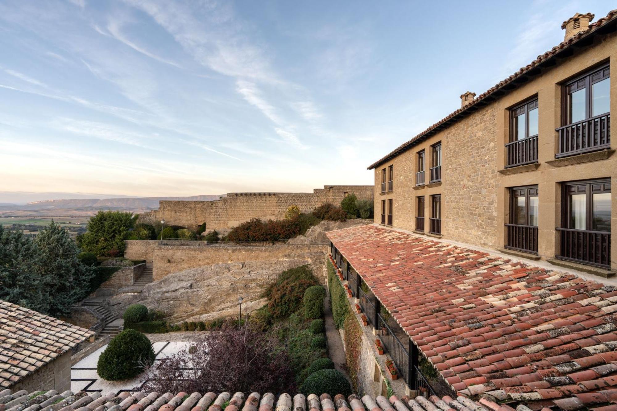 Parador De Sos del Rey Católico Εξωτερικό φωτογραφία
