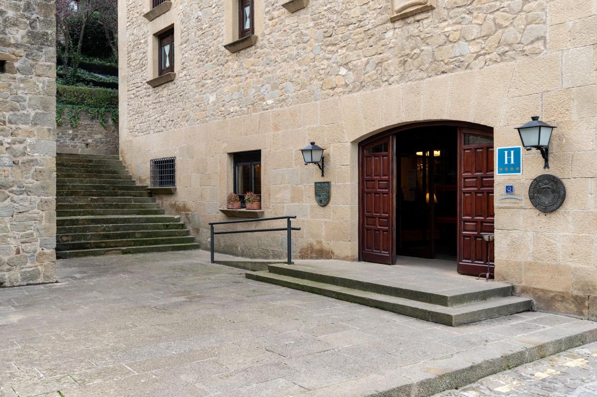 Parador De Sos del Rey Católico Εξωτερικό φωτογραφία