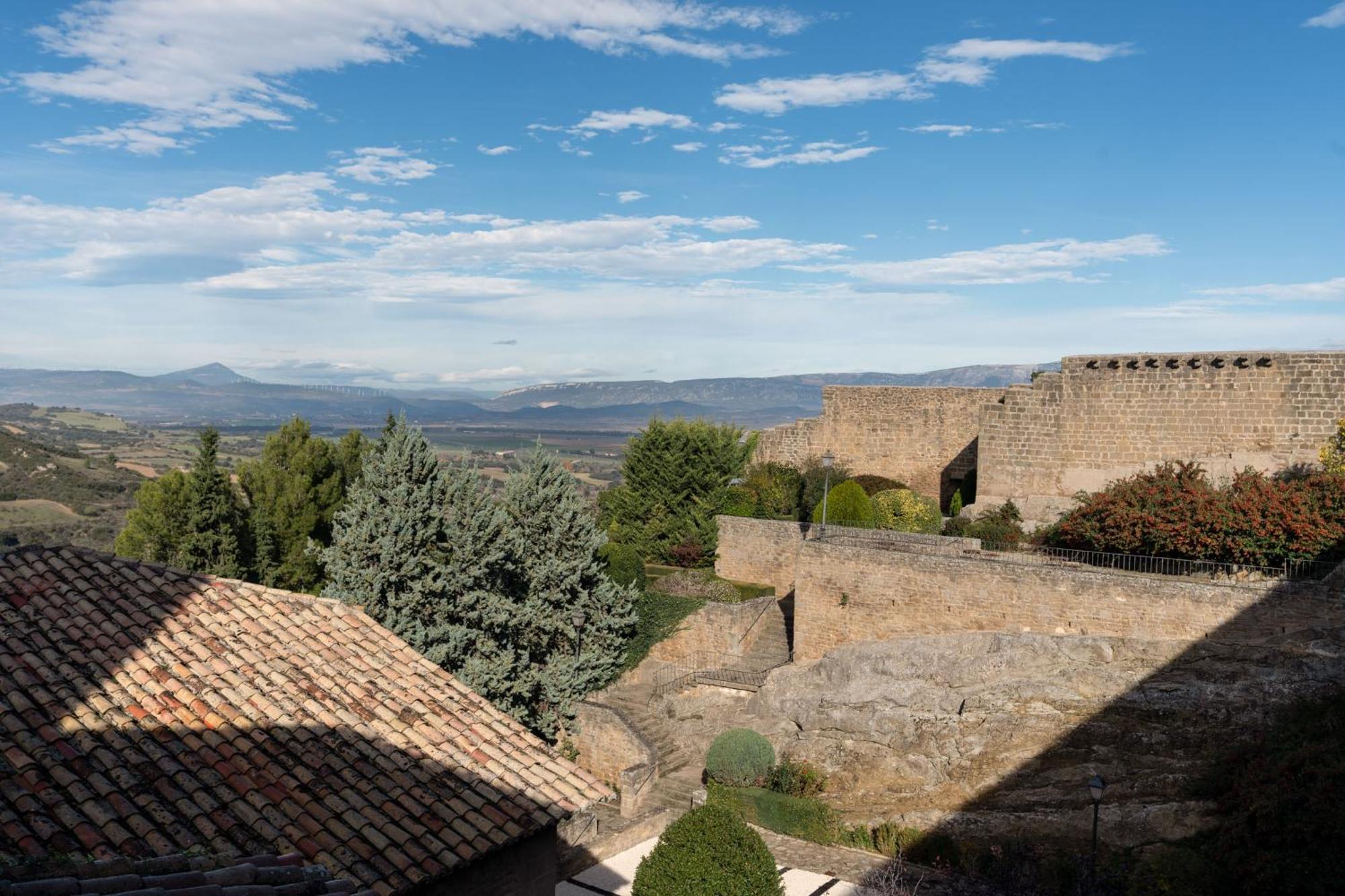 Parador De Sos del Rey Católico Εξωτερικό φωτογραφία