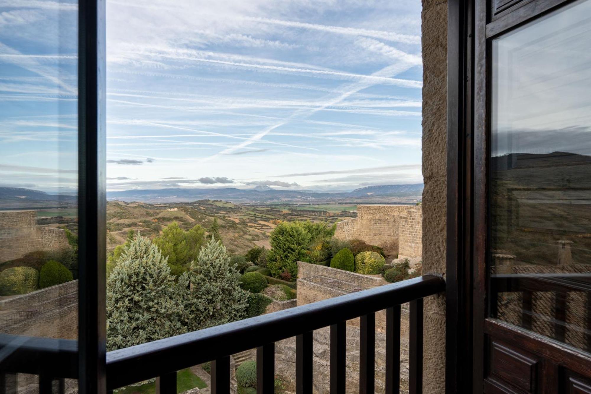 Parador De Sos del Rey Católico Εξωτερικό φωτογραφία