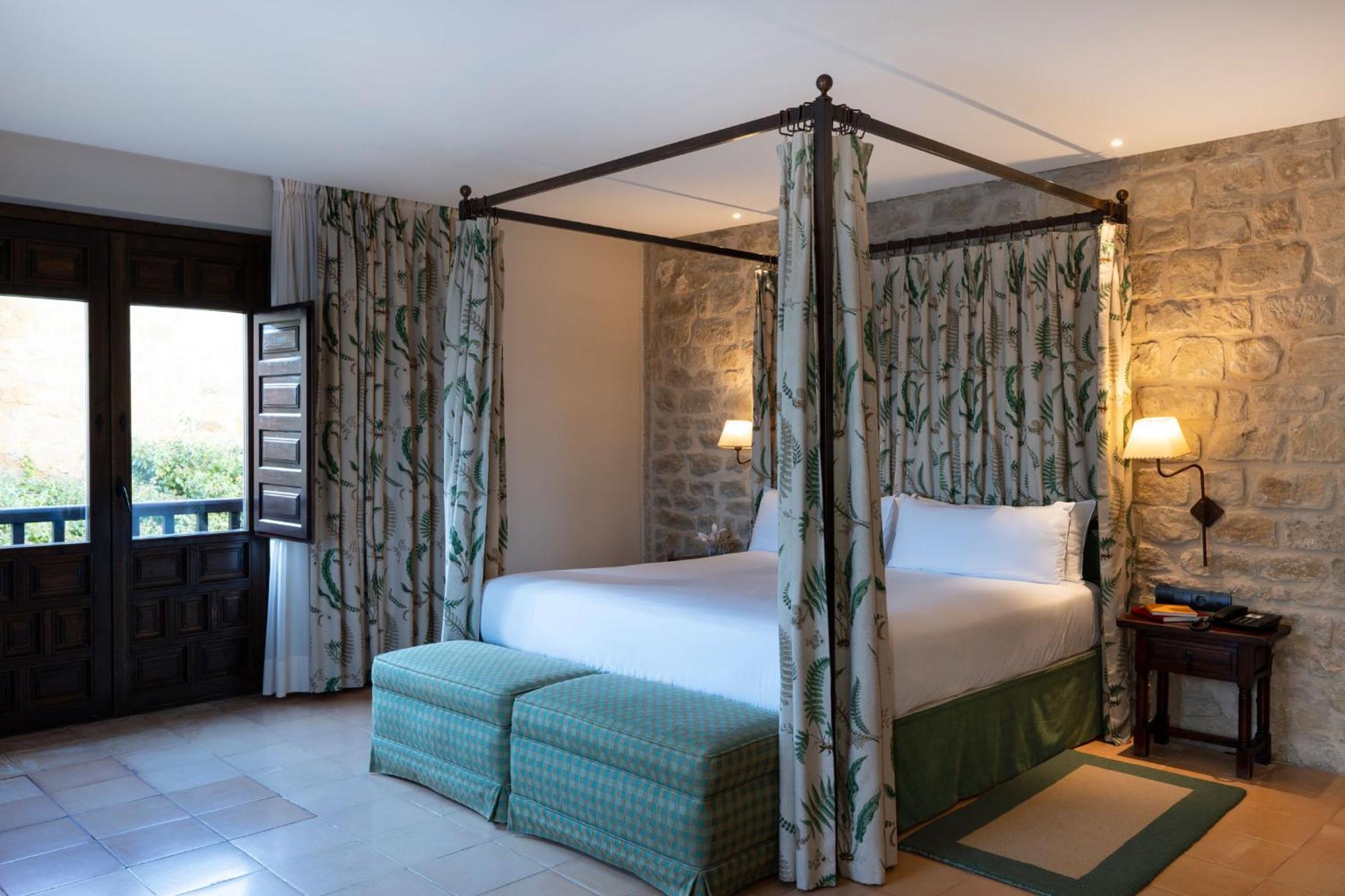 Parador De Sos del Rey Católico Εξωτερικό φωτογραφία