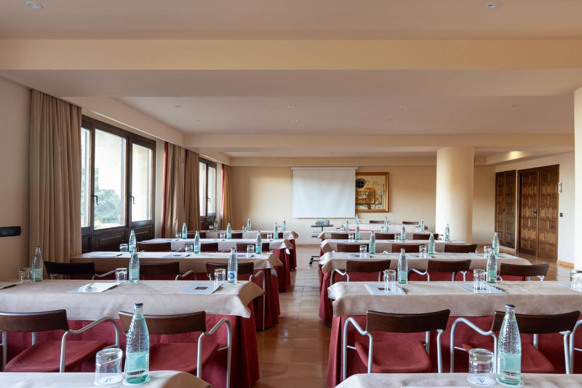 Parador De Sos del Rey Católico Εξωτερικό φωτογραφία